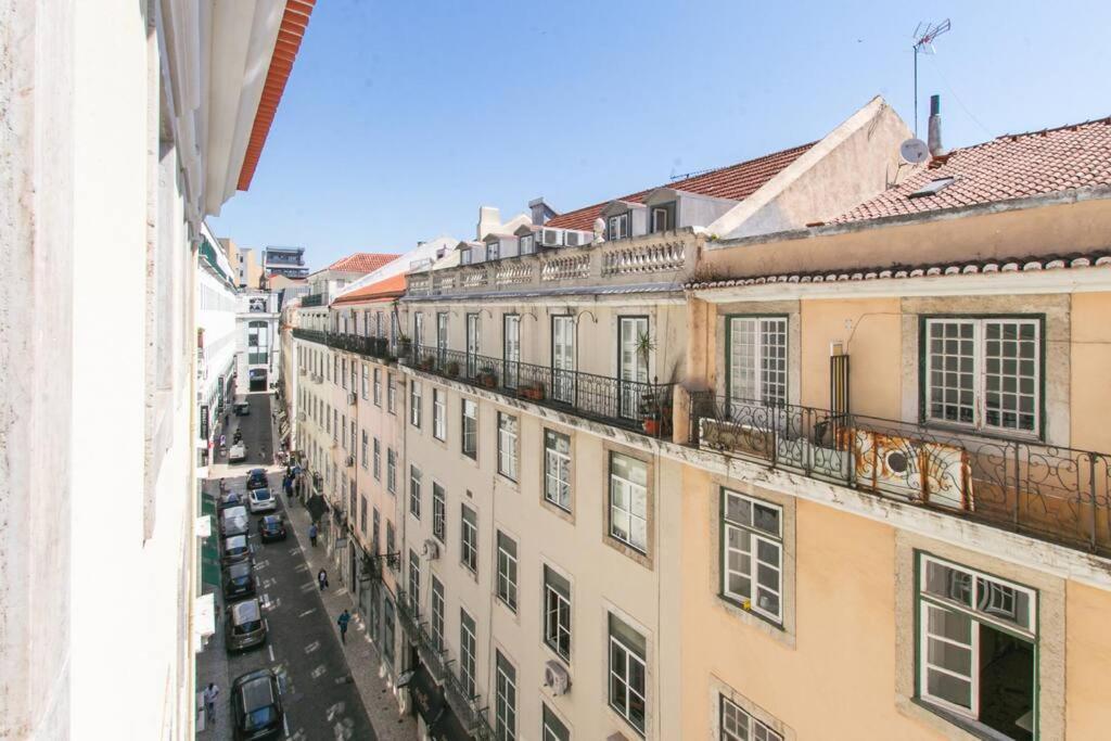 Made For The City Lovers- Urban Charm In Chiado Lisbona Esterno foto